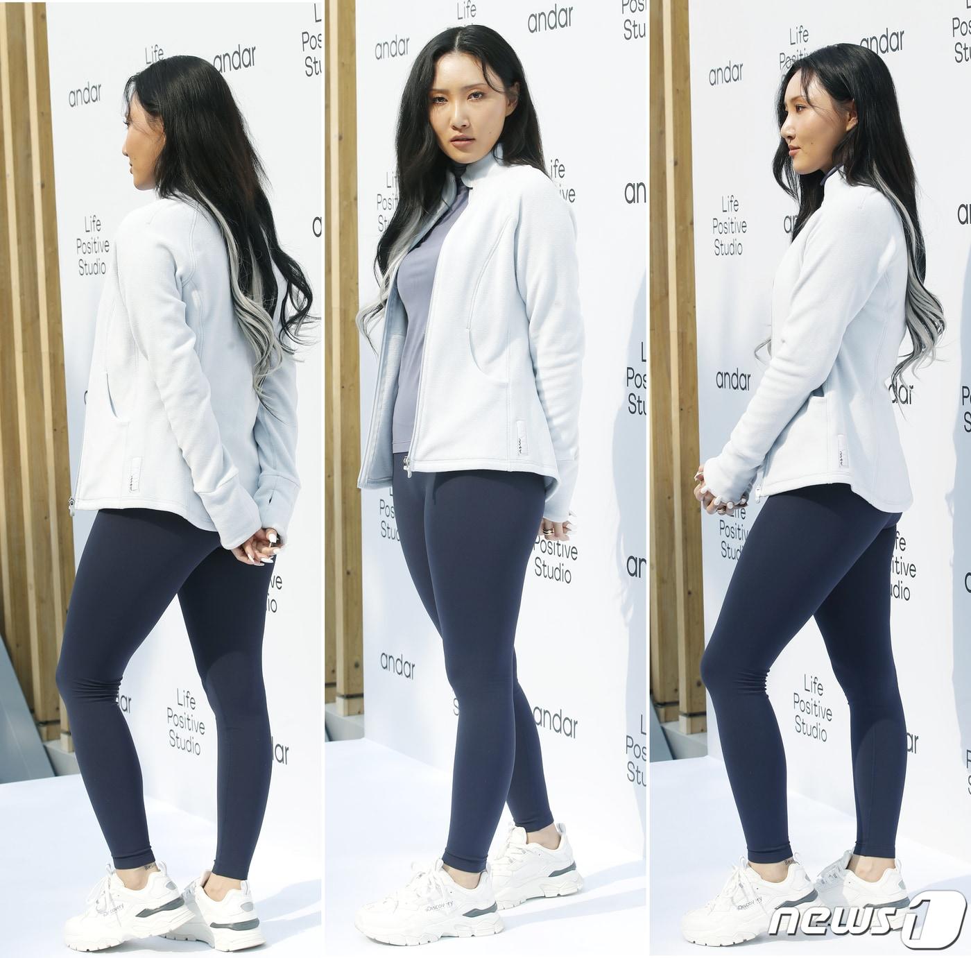 본문 이미지 - 마마무 화사가 레깅스 패션으로 시선을 사로잡았다. ⓒ News1 권현진 기자