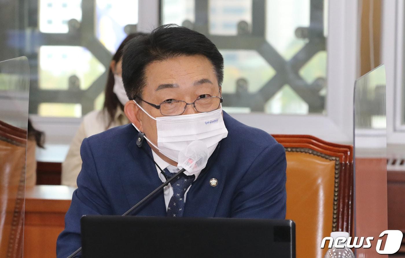 본문 이미지 - 허종식 더불어민주당 의원. 2020.10.21/뉴스1 ⓒ News1 박세연 기자