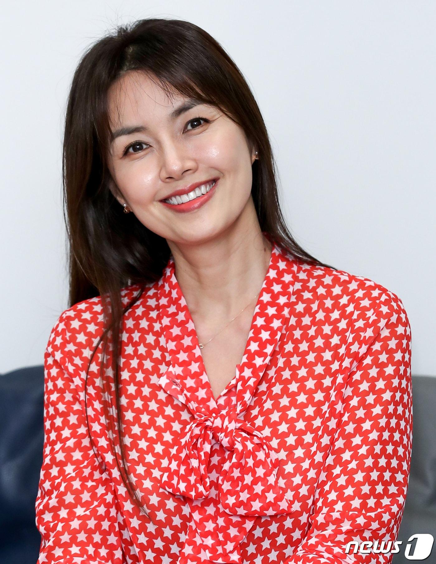 본문 이미지 - 배우 신애라 ⓒ News1 김진환 기자