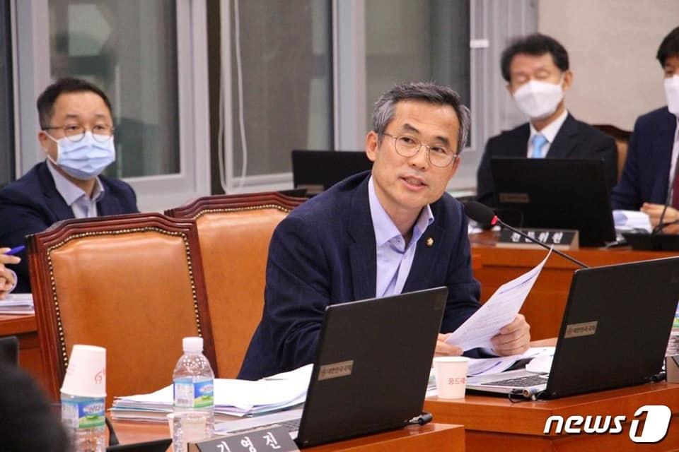 본문 이미지 - 김승남 의원 /ⓒ 뉴스1