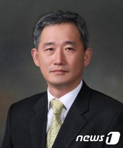 본문 이미지 - 문재인 대통령이 1일 고용노동부 차관에 박화진 고용부 노동정책실장을 내정했다. (청와대 제공) 2020.11.1/뉴스1