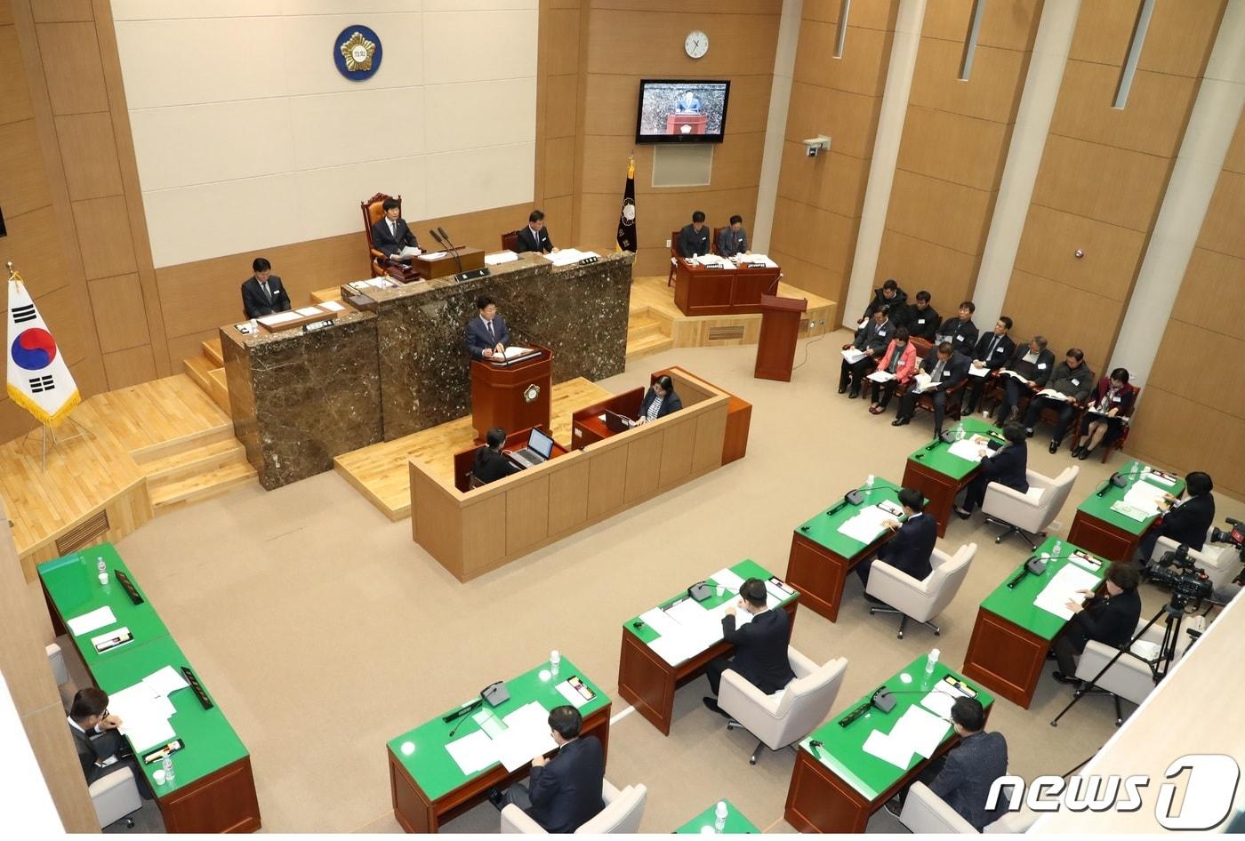 본문 이미지 - 이천시의회 본회의장 모습.(이천시의회 제공)  