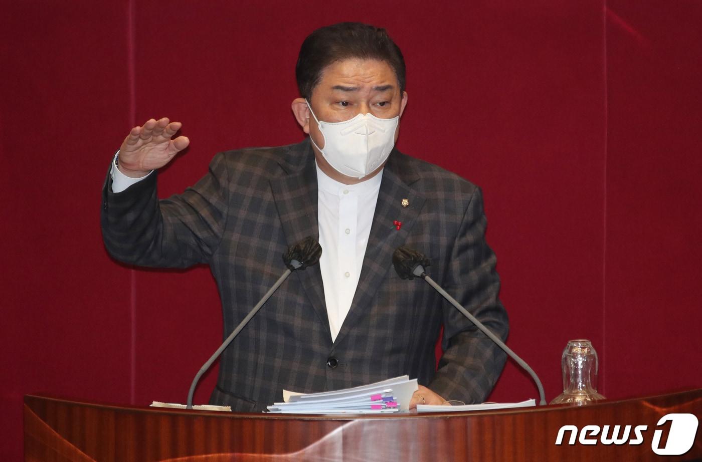 본문 이미지 - 김병기 더불어민주당 의원. 2020.12.11/뉴스1 ⓒ News1 성동훈 기자