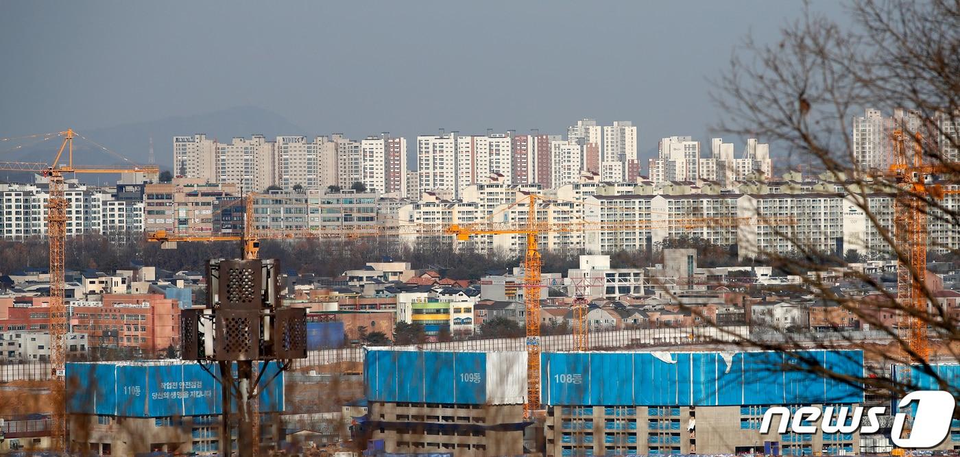 경기도 파주 운정신도시 일대 아파트 단지. 2020.12.17/뉴스1 ⓒ News1 이승배 기자