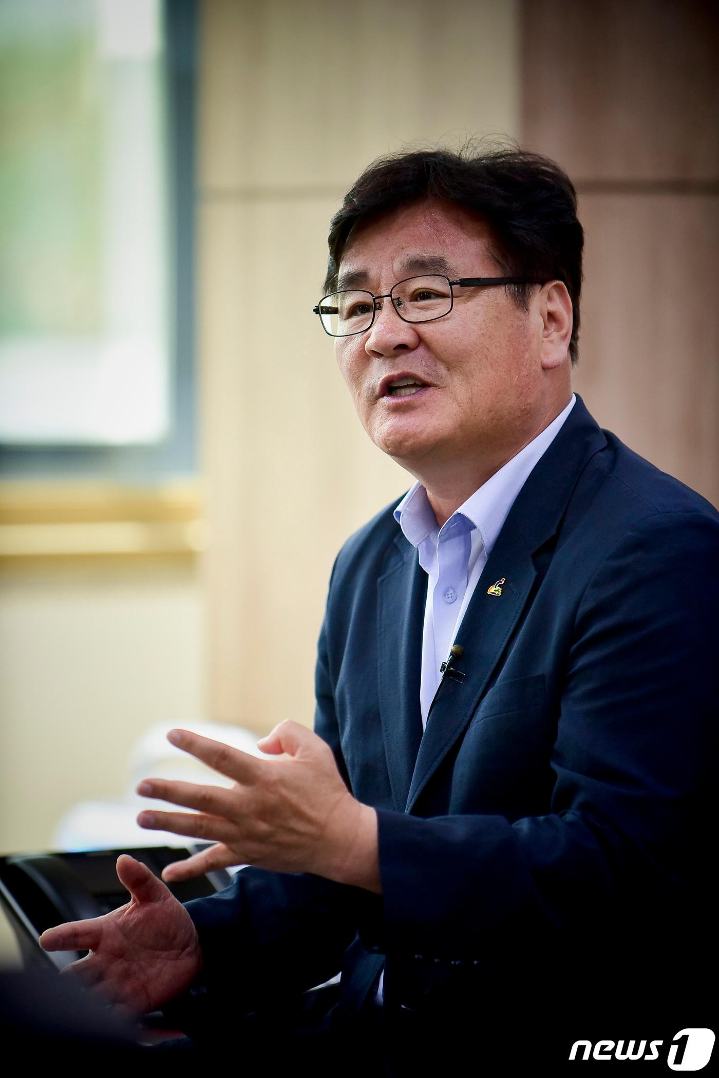 본문 이미지 - 최명서 강원 영월군수. ⓒ 뉴스1