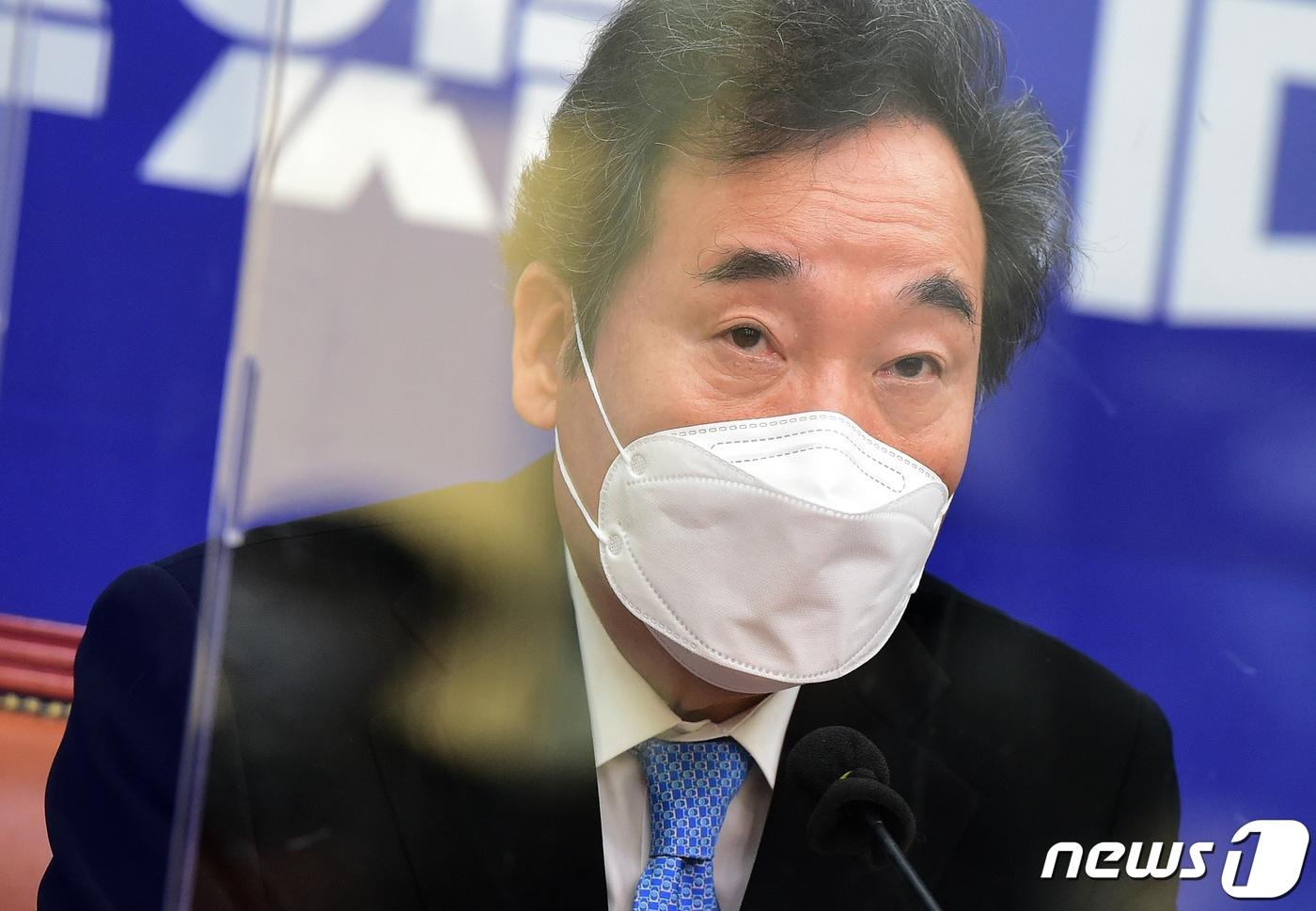 본문 이미지 - 이낙연 더불어민주당 대표. 2020.12.4/뉴스1 ⓒ News1 성동훈 기자