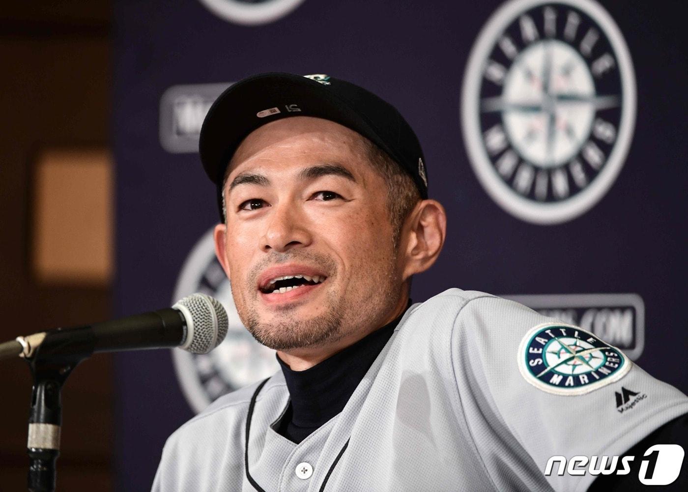 본문 이미지 - 2019년 현역에서 은퇴한 스즈키 이치로. ⓒ AFP=뉴스1