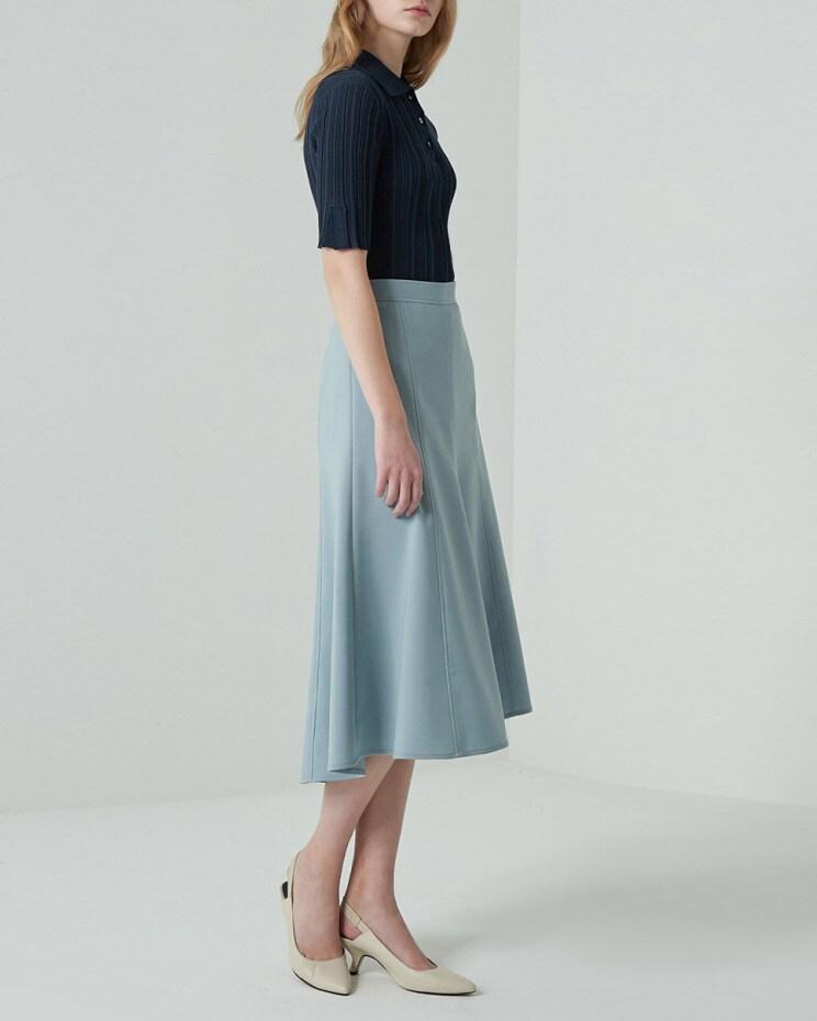 본문 이미지 - 한섬 '러브 클럽 모나코'  솔리드 플레어 스커트 ⓒ 뉴스1