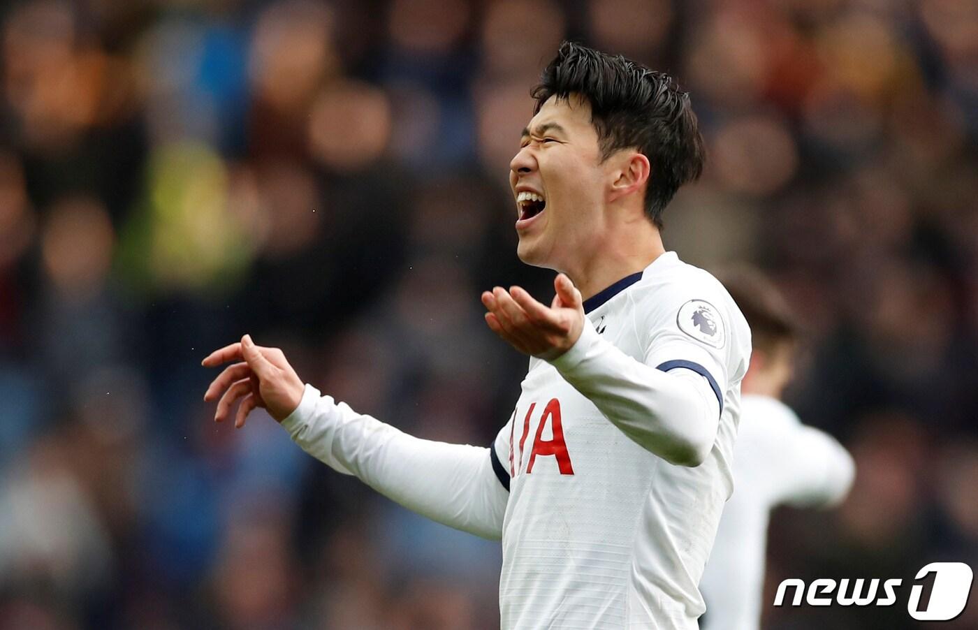 손흥민이 기초 군사훈련을 위한 해병대 입소를 앞두고 있다. ⓒ 로이터=뉴스1 ⓒ News1 우동명 기자