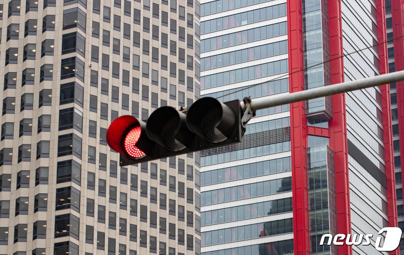 서울 영등포구 파크원 타워. 2020.2.28/뉴스1 ⓒ News1 이재명 기자