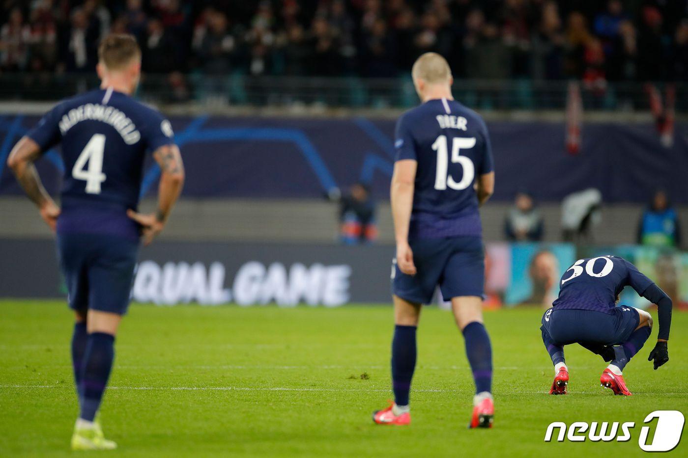 손흥민이 부상으로 이탈한 토트넘이 라이프치히(독일)에 완패를 당하고 챔피언스리그 8강 진출에 실패했다. ⓒ AFP=뉴스1