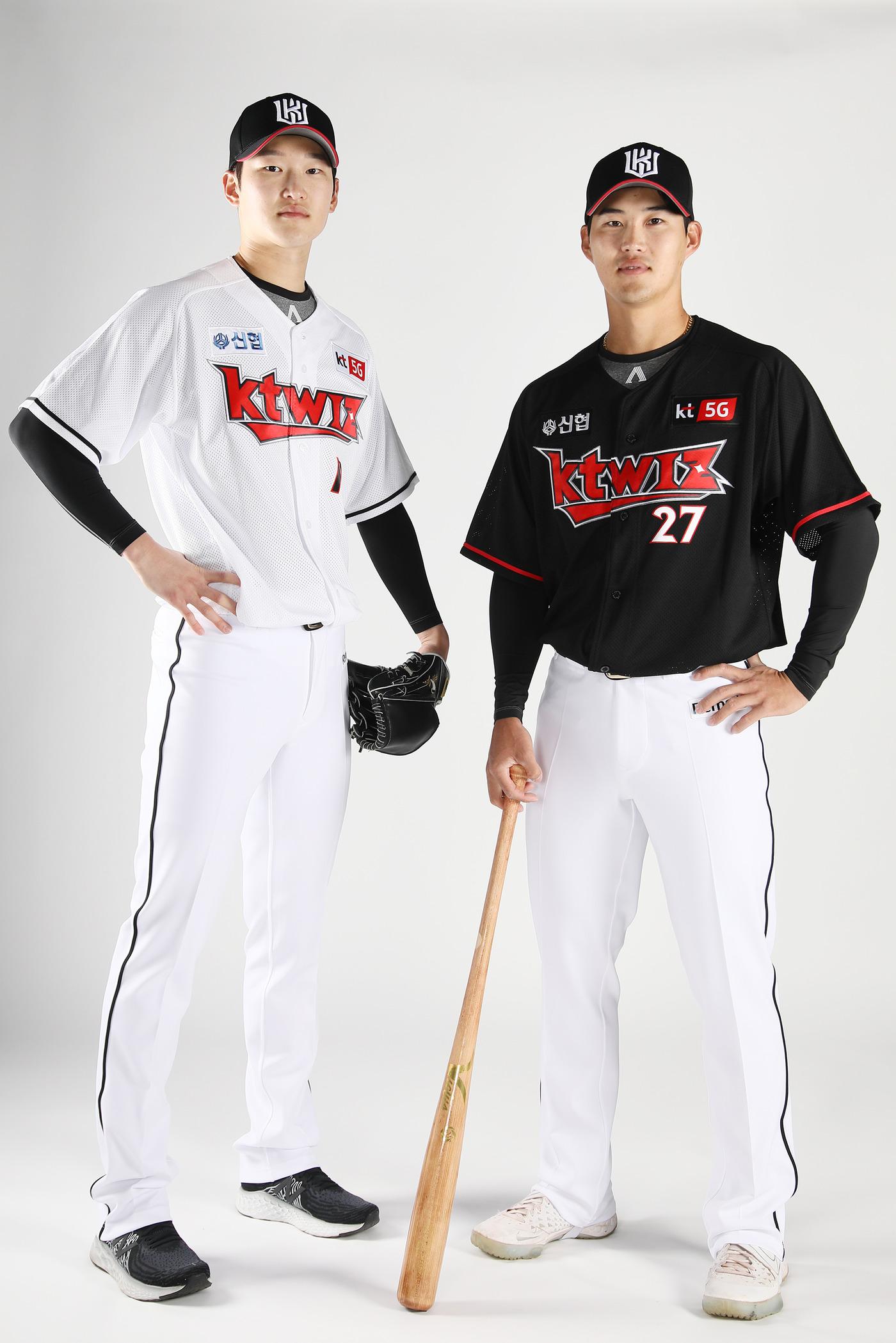 본문 이미지 - KT 위즈 2020 유니폼.(KT 위즈 제공) ⓒ 뉴스1