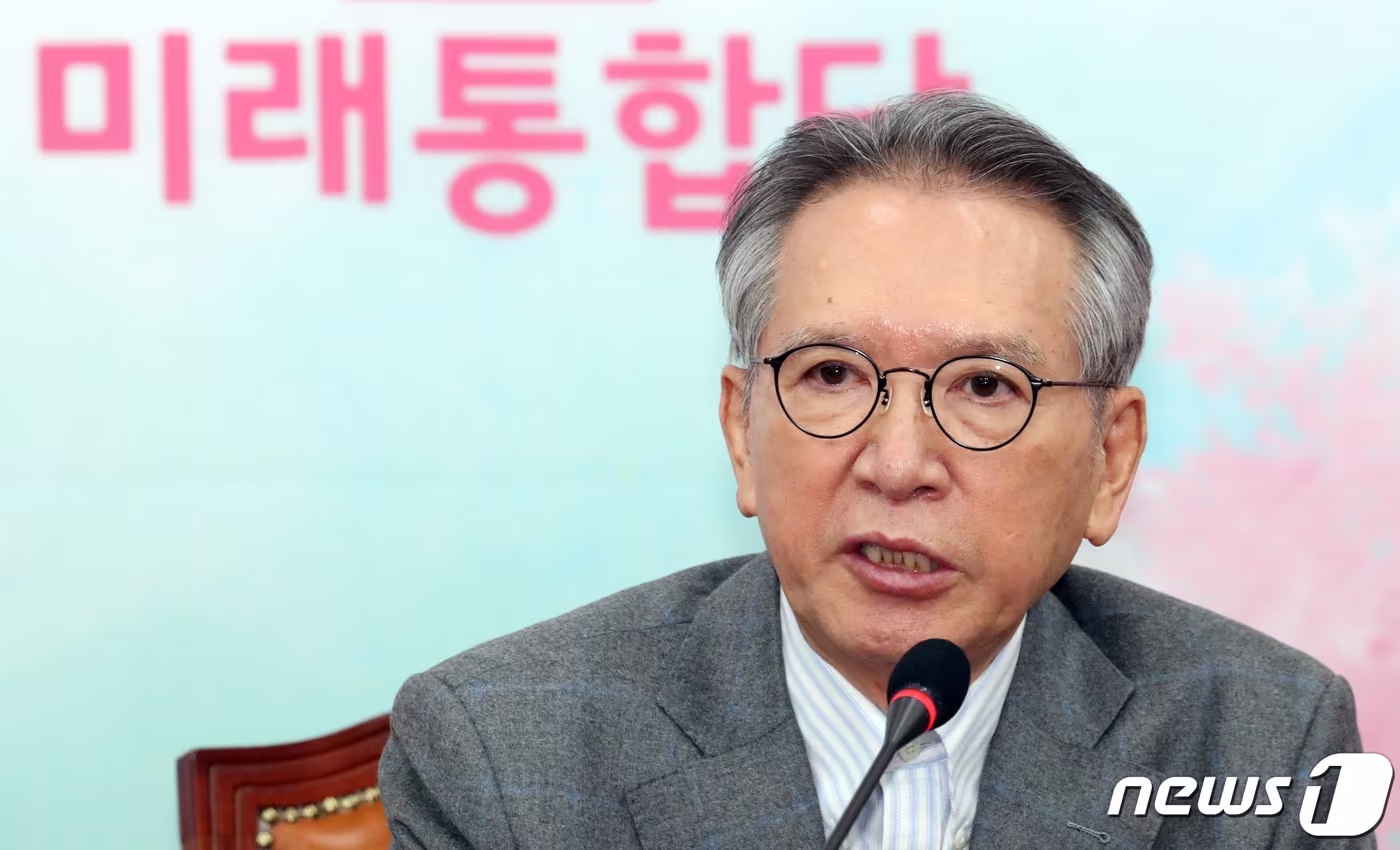 본문 이미지 - 김형오 전 미래통합당 공천관리위원장.  ⓒ News1 김명섭 기자