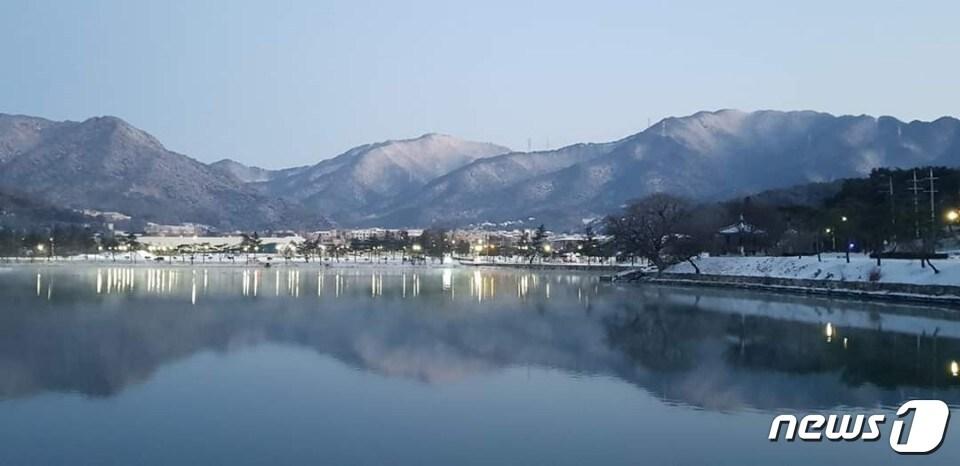 본문 이미지 - 제천시의 계획공모형 지역관광개발사업 선정에 따라 의림지 일대에 미디어아트 관광지가 조성된다.ⓒ 뉴스1