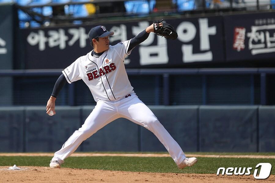 본문 이미지 - 두산 베어스 우완 김강률. (두산 베어스 제공)ⓒ 뉴스1