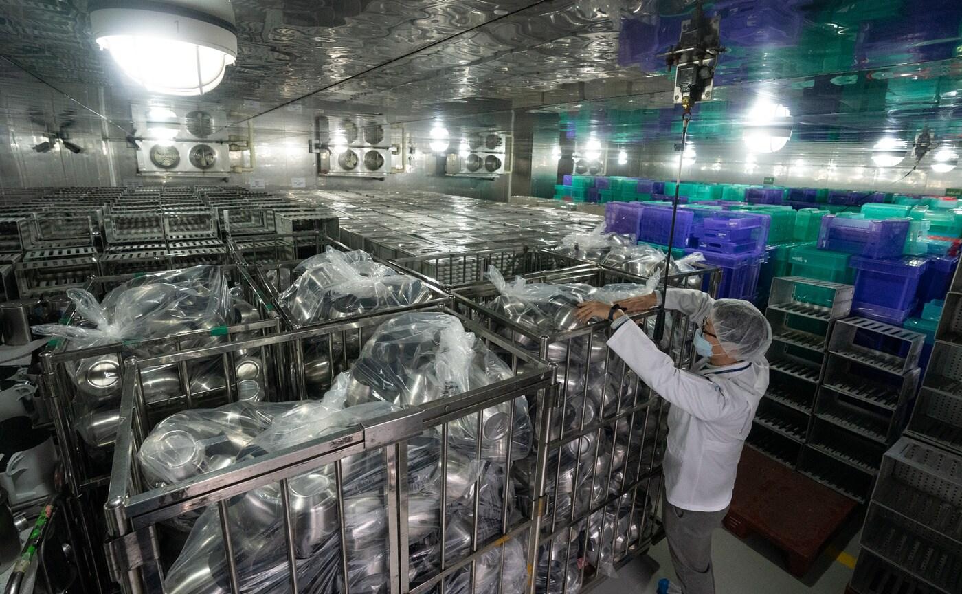 생산이 멈추면서 창고로 쓰고 있는 대한항공 기내식 센터 냉장창고(대한항공 제공)ⓒ 뉴스1