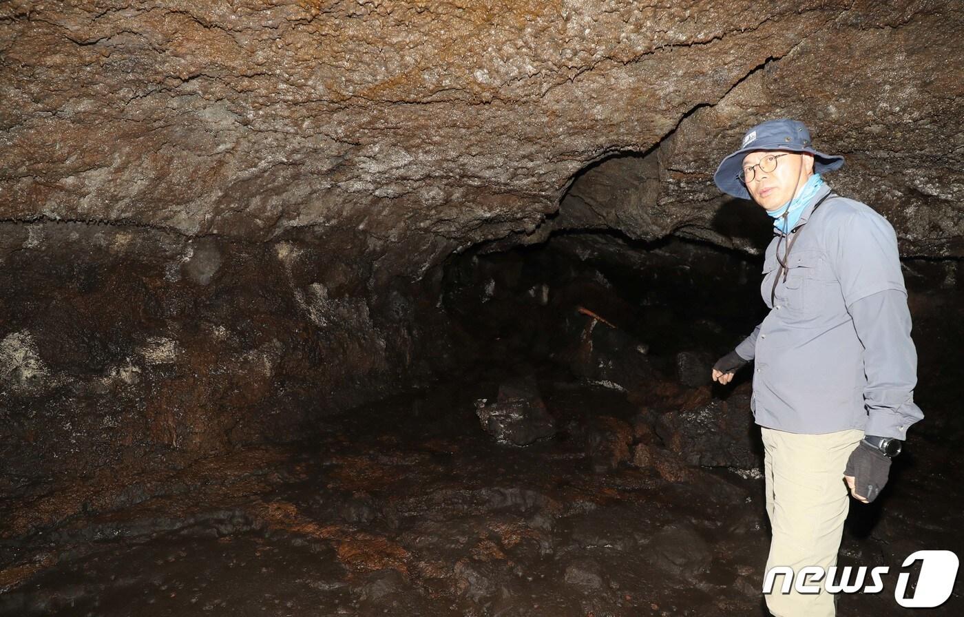 서귀포시 성산읍에서 발견된 동굴 내부.2020.4.29 (사진은 기사 내용과 무관함) / 뉴스1 ⓒ News1
