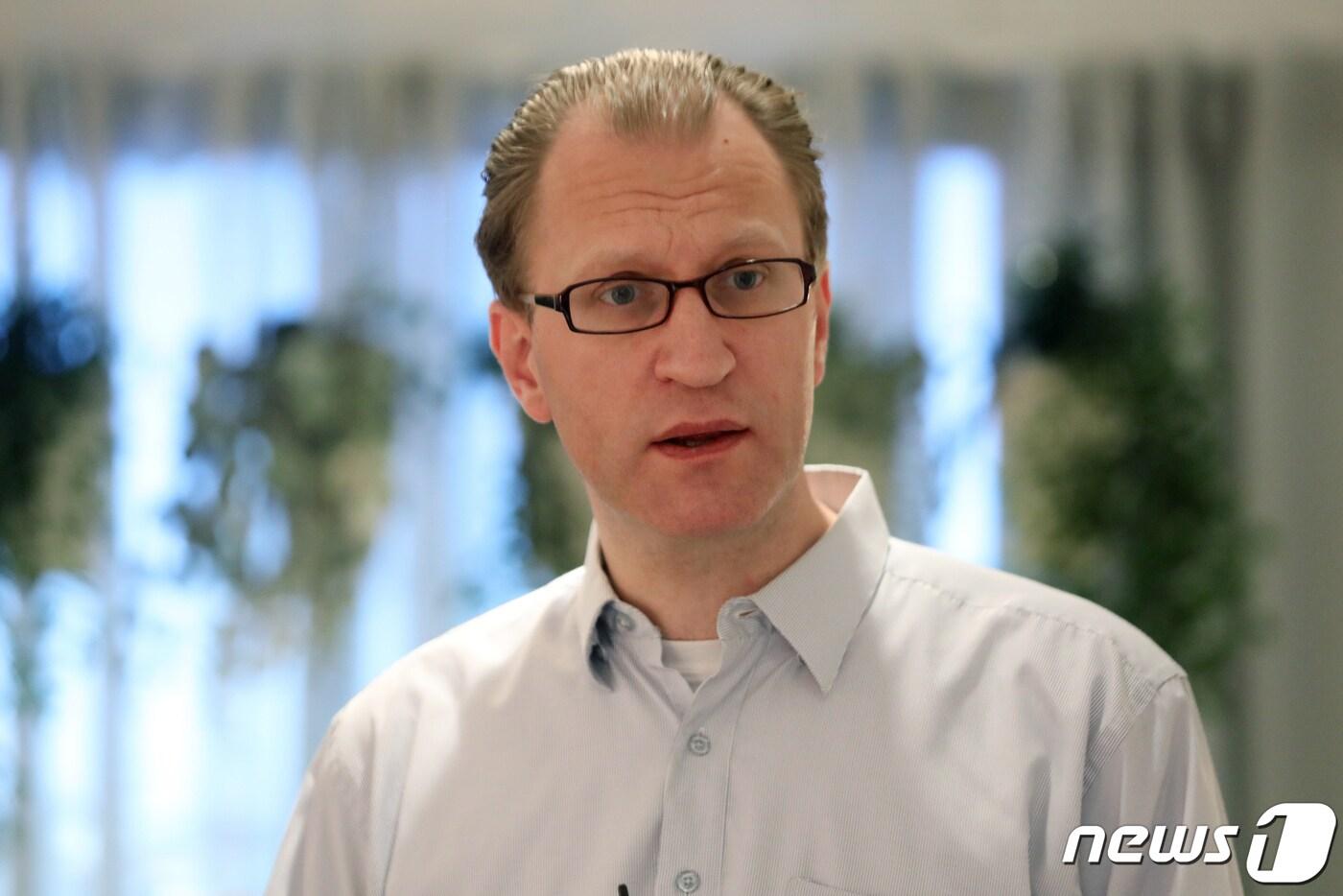 요한손 대표가 서울 강동구 이케아 플래닝 스튜디오 천호에서 열린 미디어데이에서 인사말을 하고 있다. 4.29 ⓒ News1 황기선 기자