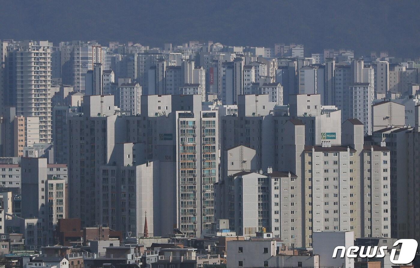 본문 이미지 - 사진은 서울 송파구의 아파트 단지. 기사 내용과 직접 연관 없음. ⓒ News1 구윤성 기자