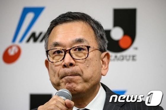 본문 이미지 - 코로나19로 중단되 J리그가 오는 7월4일 재개를 목표로 하고 있다.  사진은 무라이 미쓰루 J리그 의장. ⓒ 뉴스1