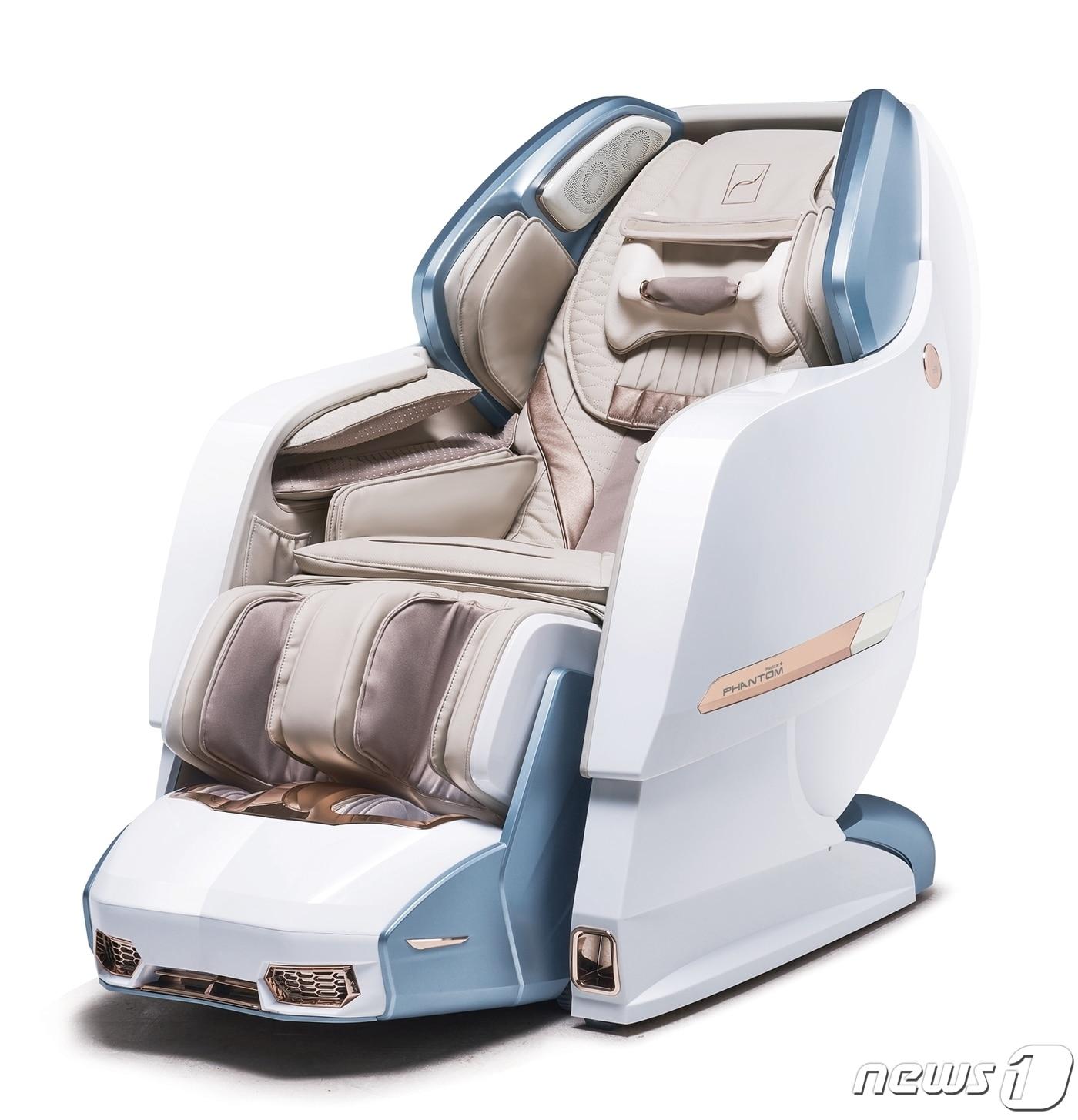 본문 이미지 - 바디 프랜드의 가정용 의료기기 안마의자 '팬텀 메디컬'. ⓒ 뉴스1