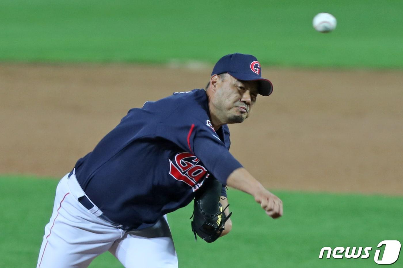 롯데 자이언츠 투수 송승준. (뉴스1 DB) /뉴스1 ⓒ News1 황희규 기자