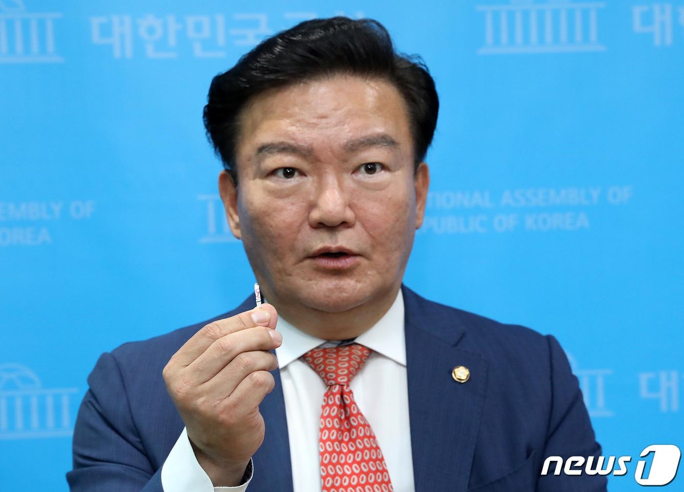 본문 이미지 - 민경욱 미래통합당 의원이ⓒ News1 박세연 기자