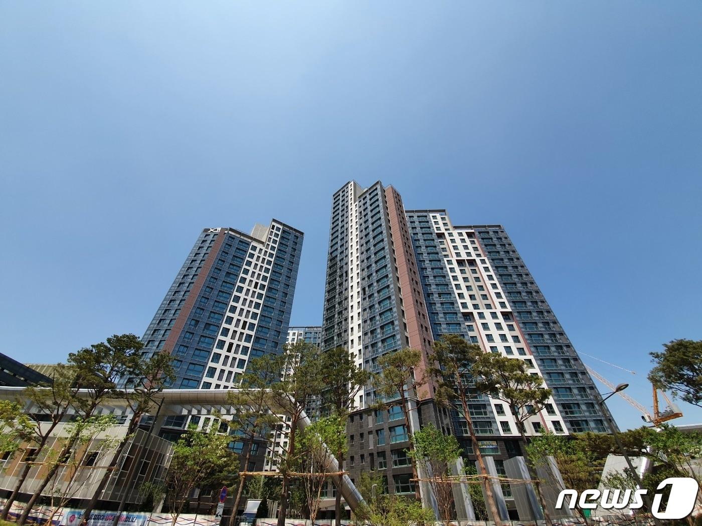 본문 이미지 - 서울 서초구 잠원동 '반포센트럴자이' 전경.(뉴스1 자료사진)ⓒ News1