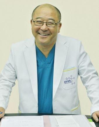 본문 이미지 - 자문. 수원 김찬병원의 김찬 대표원장 ⓒ 뉴스1