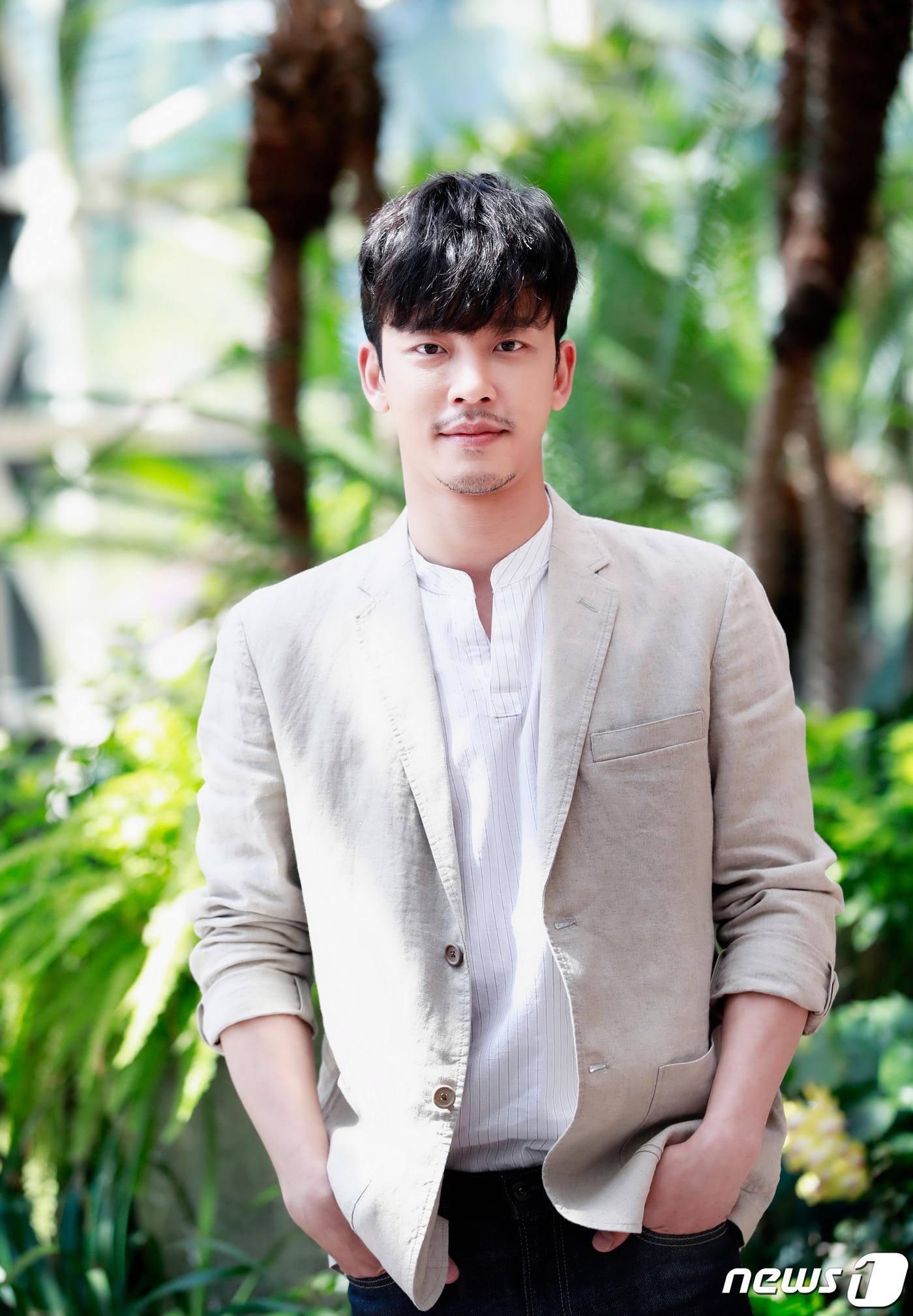 본문 이미지 - 서울 종로 뉴스1 본사. KBS 1TV 드라마 '꽃길만 걸어요' 배우 설정환 인터뷰. 2020.5.7/뉴스1 ⓒ News1 권현진 기자