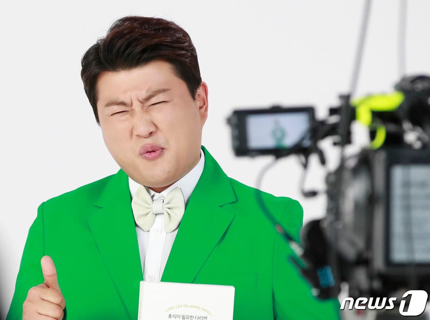 본문 이미지 - 트로트 가수 김호중씨(29) ⓒ News1 권현진 기자