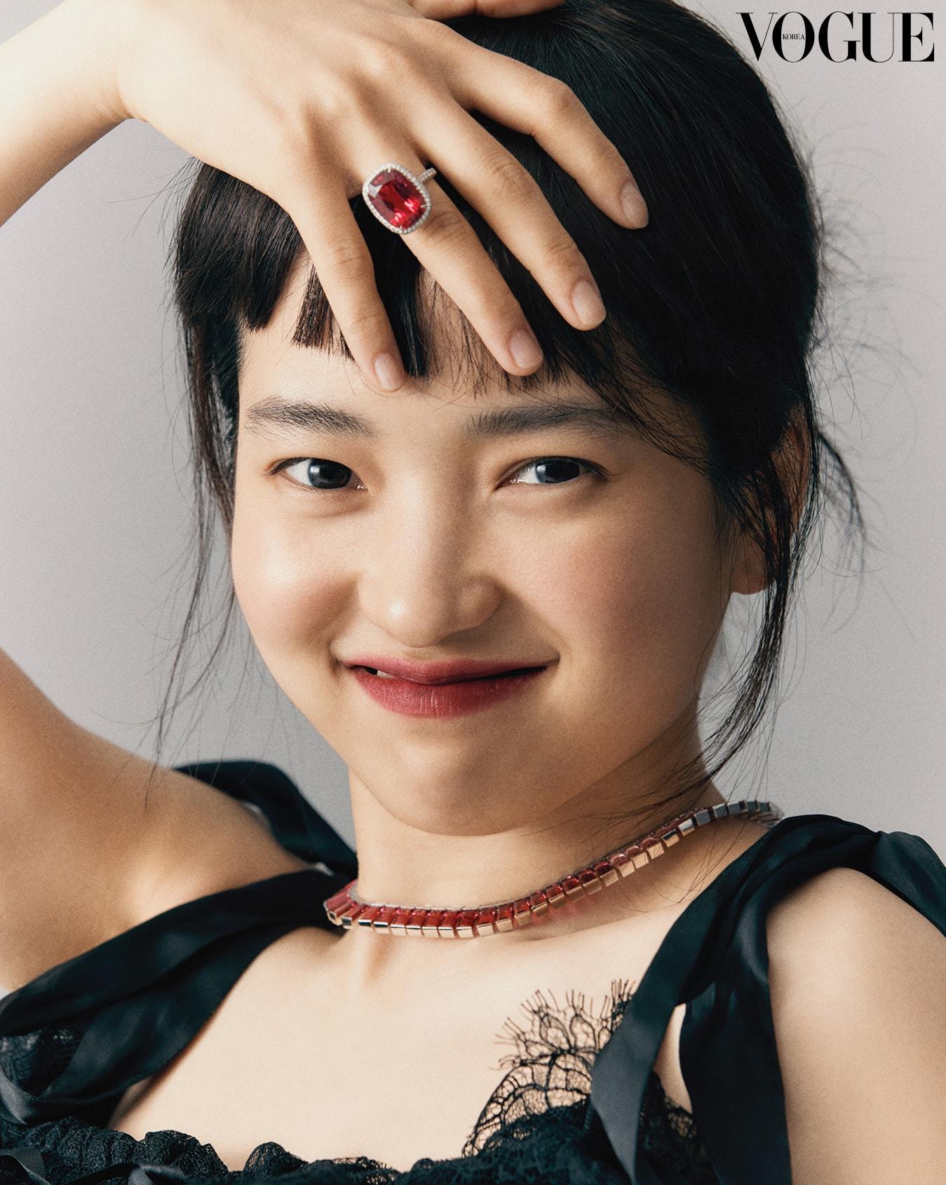 본문 이미지 - 김태리/보그 ⓒ 뉴스1