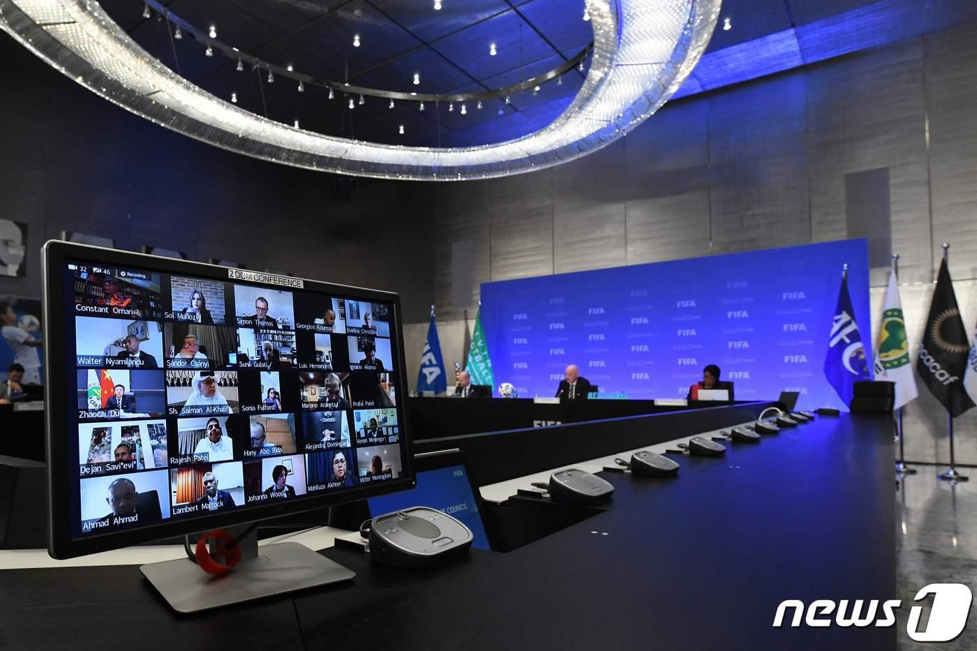 본문 이미지 - 국제축구연맹(FIFA)이 25일(현지시간) 화상으로 진행된 투표 결과 호주-뉴질랜드가 2023 FIFA 여자월드컵 개최지로 선정됐다. ⓒ AFP=뉴스1