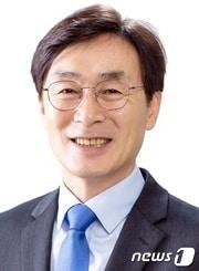 본문 이미지 - 더불어민주당 이장섭 국회의원.ⓒ 뉴스1