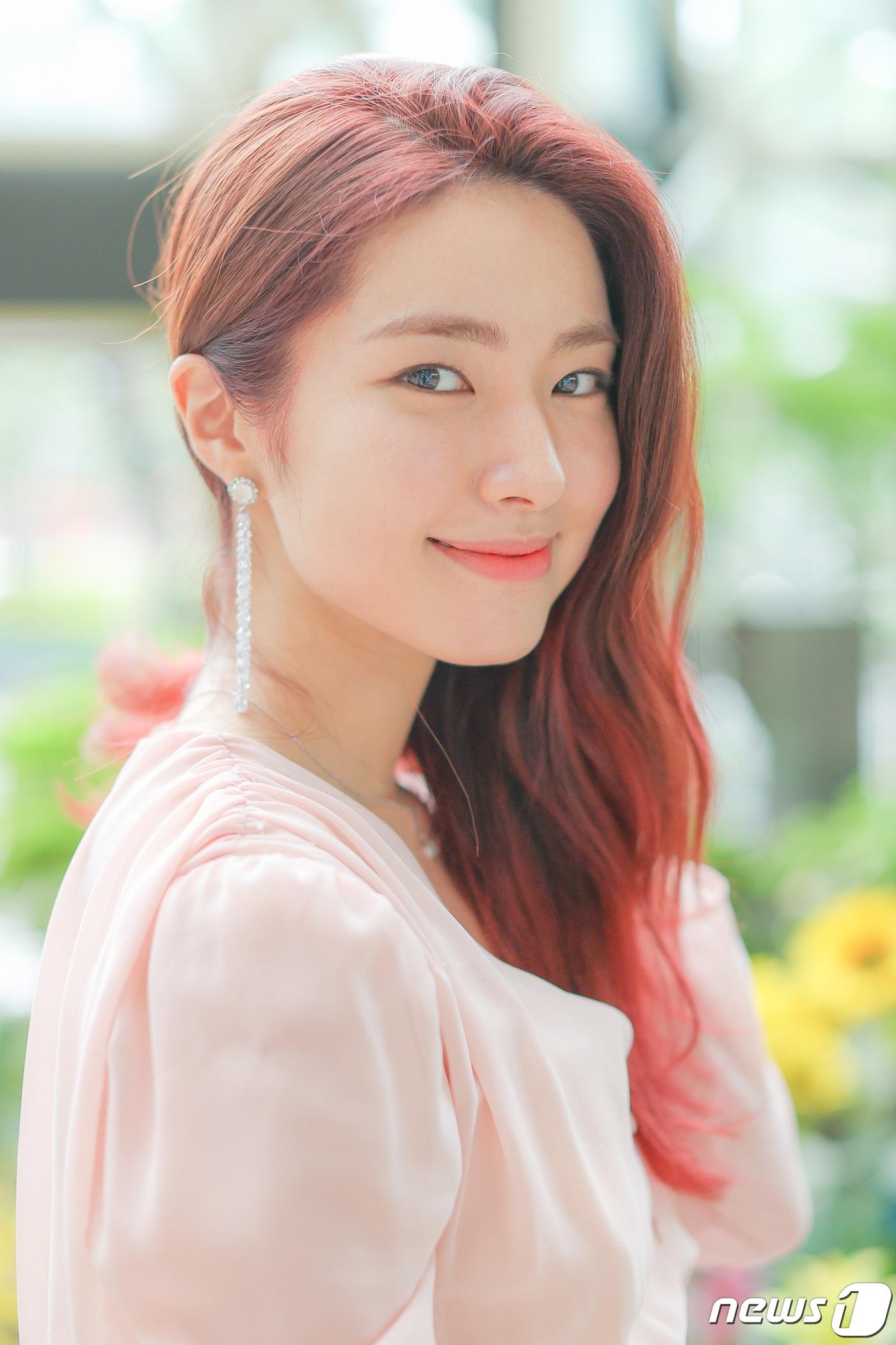 본문 이미지 - KBS2TV &#39;영혼수선공&#39;에서 열연 중인 배우 하영이 30일 뉴스1과의 인터뷰를 앞두고 포즈를 취하고 있다. 2020.6.30/뉴스1 ⓒ News1 김진환 기자