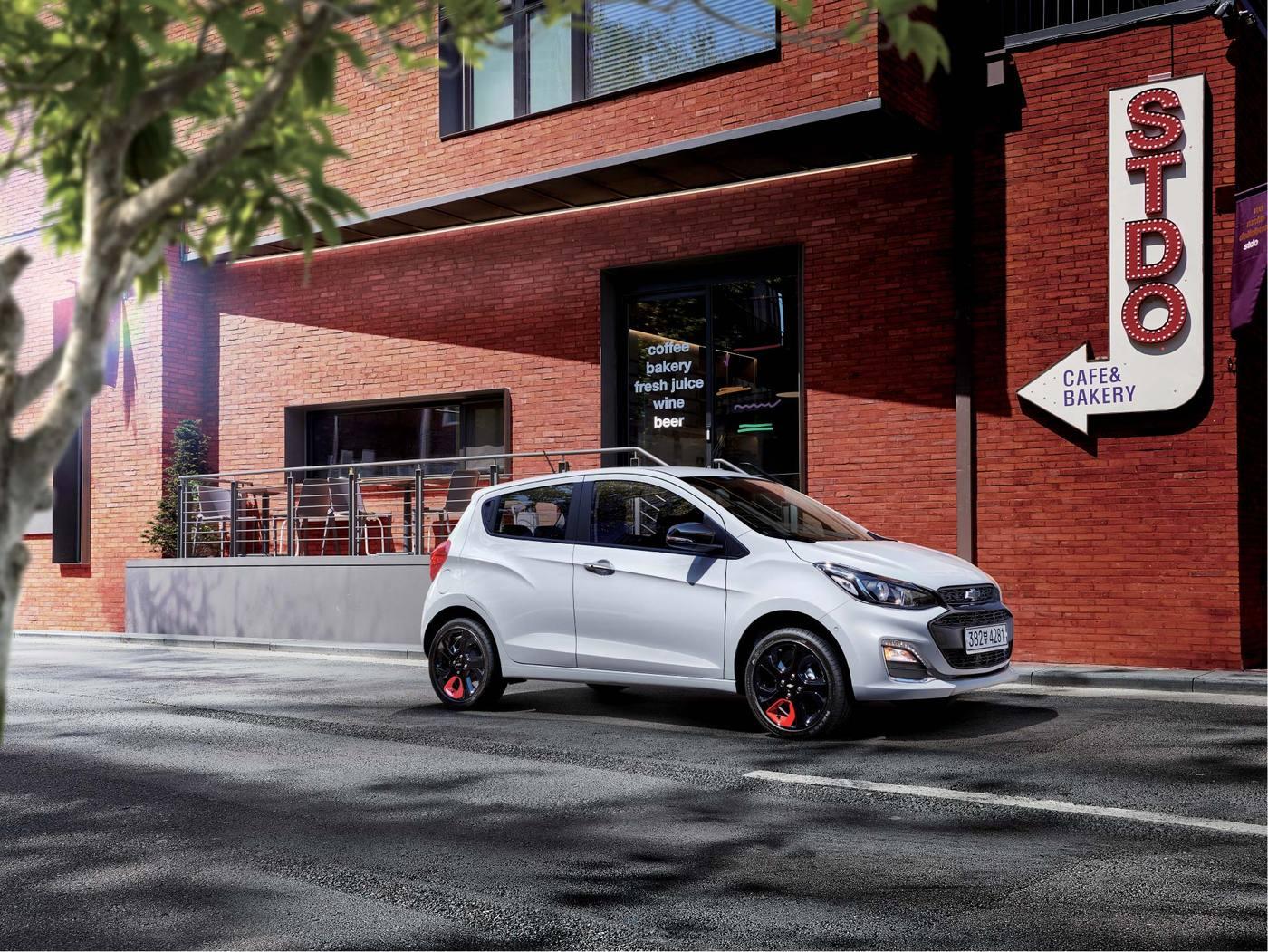 본문 이미지 - 2021년형 쉐보레 더 뉴 스파크. (한국지엠 제공) ⓒ 뉴스1