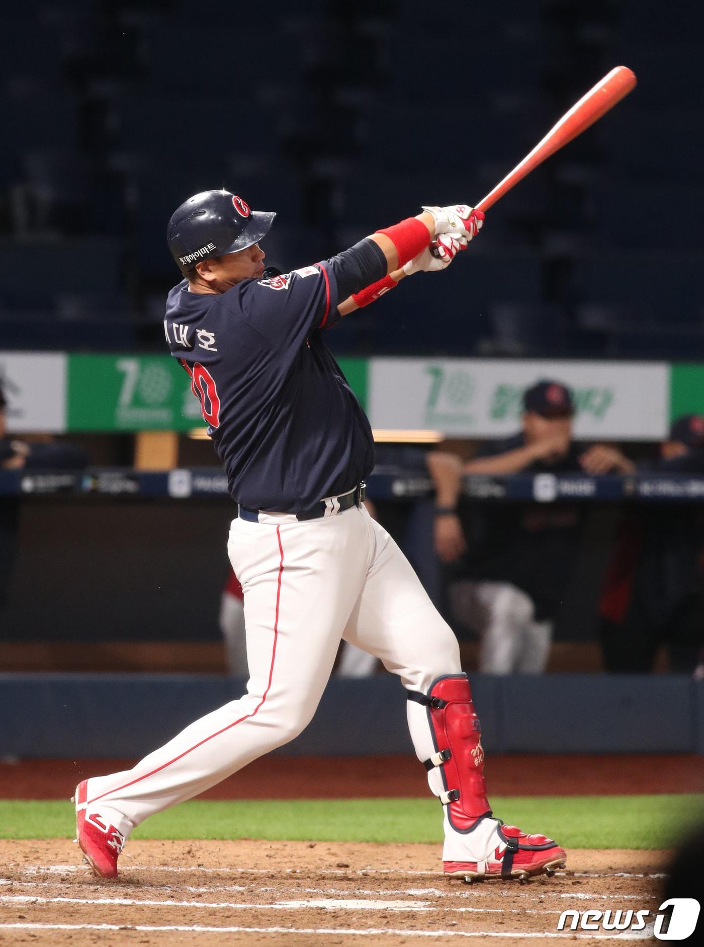 본문 이미지 - 롯데 자이언츠 이대호. 2020.7.1/뉴스1 ⓒ News1 여주연 기자