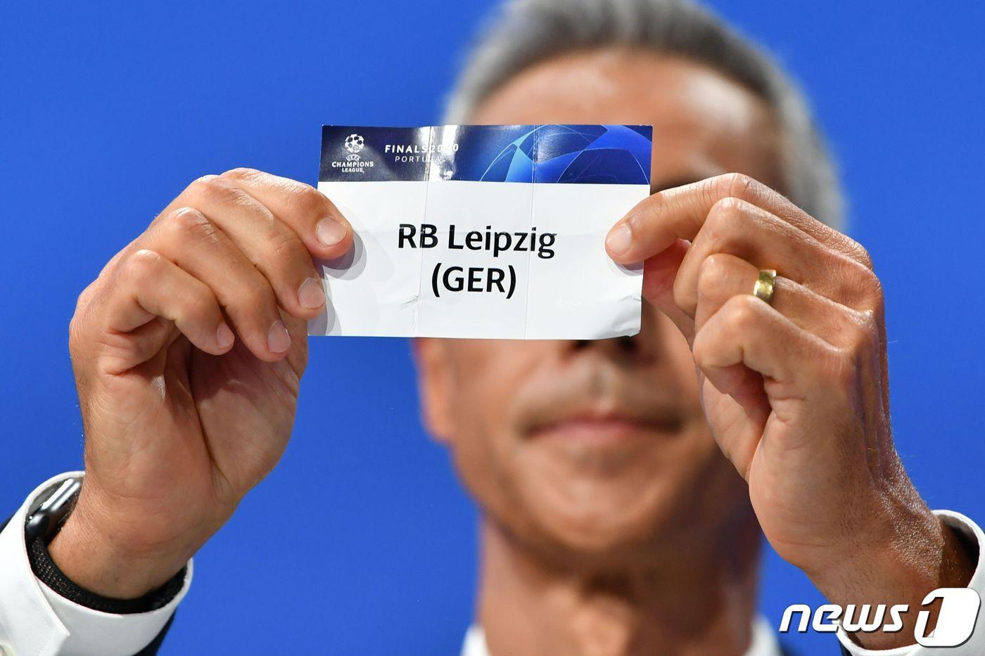 황희찬의 새로운 소속팀 라이프치히(독일)가 2019-20시즌 UEFA 챔피언스리그 8강에서 아틀레티코 마드리드(스페인)를 상대한다.ⓒ AFP=뉴스1