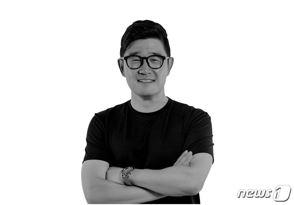 본문 이미지 - 이진수 카카오페이지 대표 (카카오페이지 홈페이지 갈무리) ⓒ 뉴스1