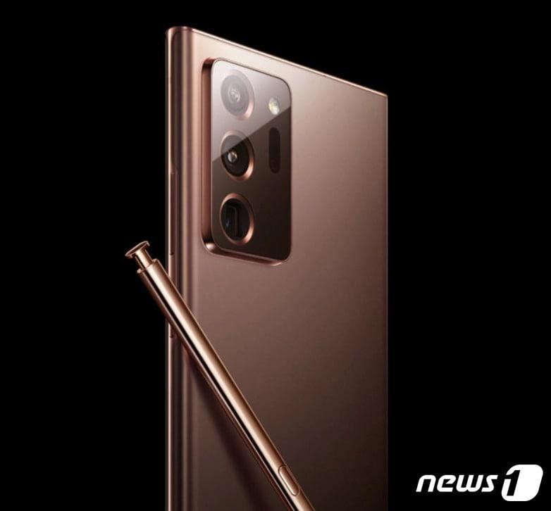 본문 이미지 - 갤럭시노트20 이미지 <출처=맥스 웨인바흐 트위터> ⓒ 뉴스1