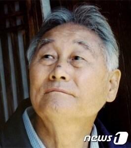 본문 이미지 - 고 예춘호 전 의원(사랑의열매 제공)ⓒ 뉴스1
