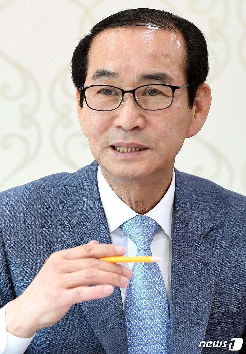 본문 이미지 - 뉴스1과 인터뷰하는 이승율 청도군수 2020.7.24 / ⓒ 뉴스1