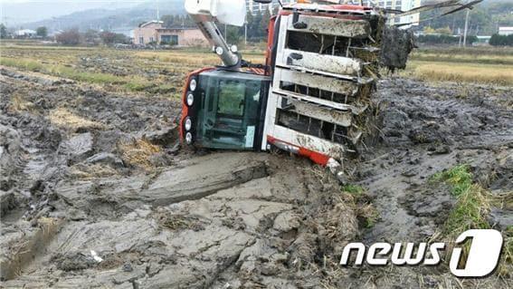 본문 이미지 - 콤바인 농기계 사고현장(뉴스1/DB)ⓒ News1