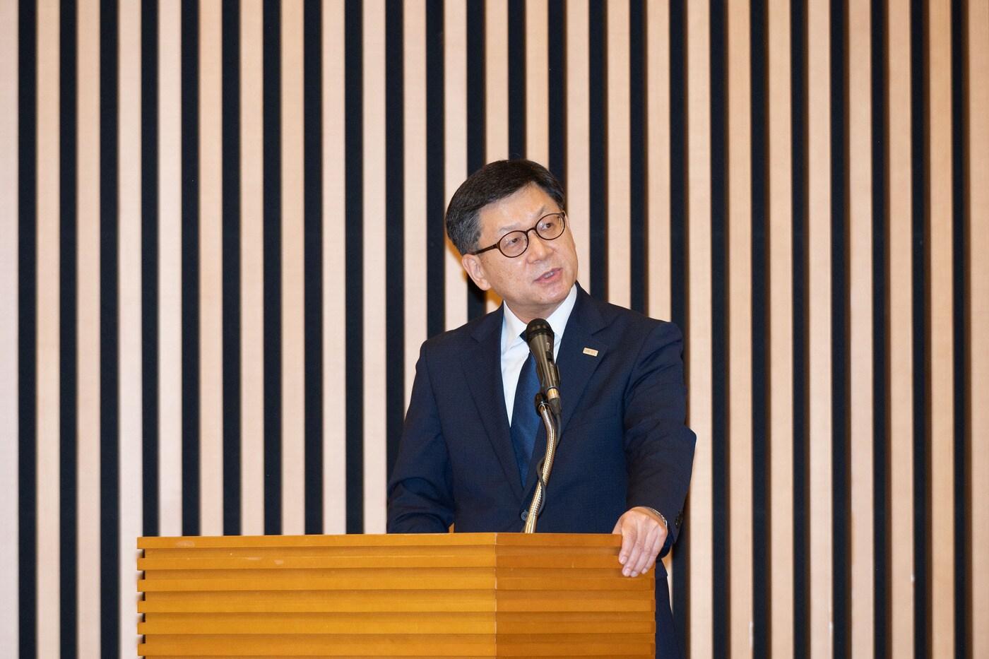 본문 이미지 - 미래차 간담회 행사에서 한온시스템 손정원 사장이 발표하고 있다.(한온시스템 제공)ⓒ 뉴스1