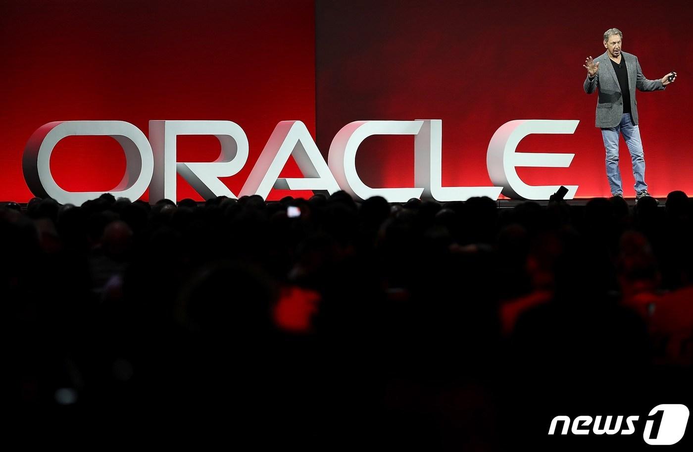 본문 이미지 - 래리 엘리슨 오라클 최고경영자(CEO). ⓒ AFP=뉴스1