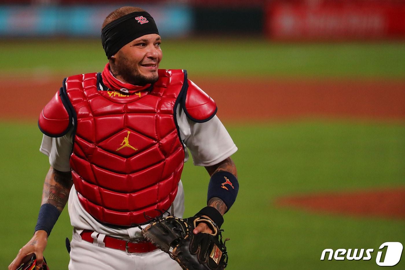 본문 이미지 - 세인트루이스 카디널스 야디에르 몰리나 ⓒ AFP=뉴스1