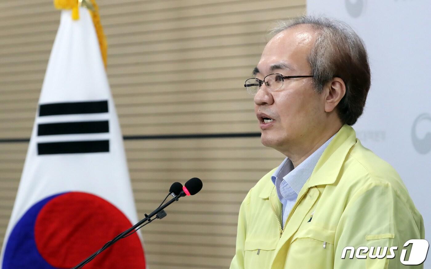권준욱 중앙방역대책본부 부본부장. 2020.8.25/뉴스1 ⓒ News1 장수영 기자