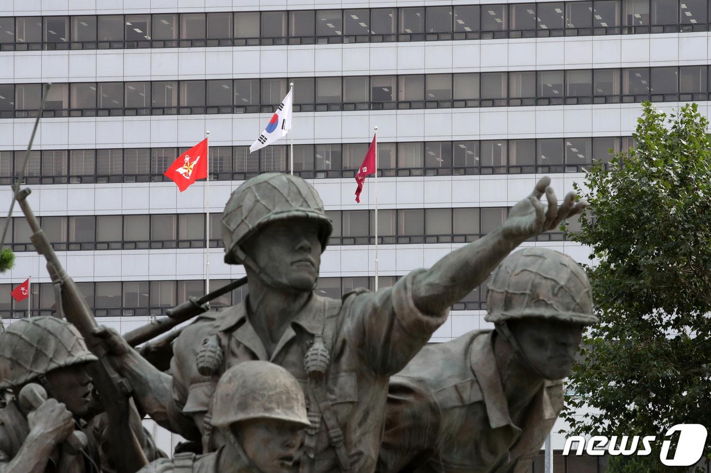 본문 이미지 - 서울 용산구 국방부 별관.  ⓒ 뉴스1 이승배 기자