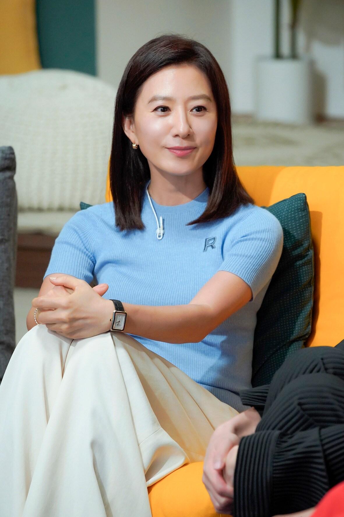 본문 이미지 - 배우 김희애/ 사진제공=JTBC '방구석1열' ⓒ 뉴스1