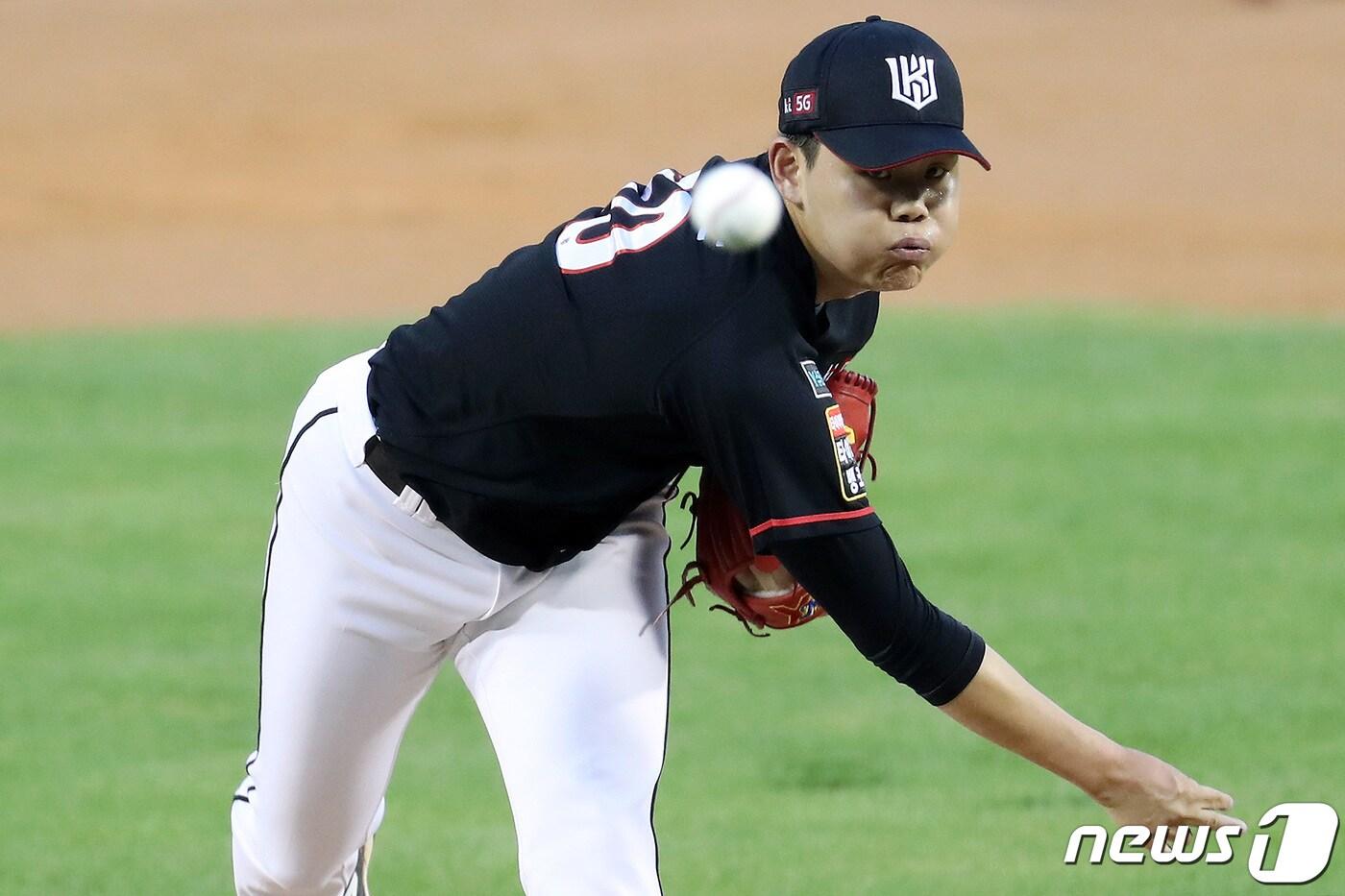 본문 이미지 - KT 위즈 소형준. 2020.8.28/뉴스1 ⓒ News1 이동해 기자